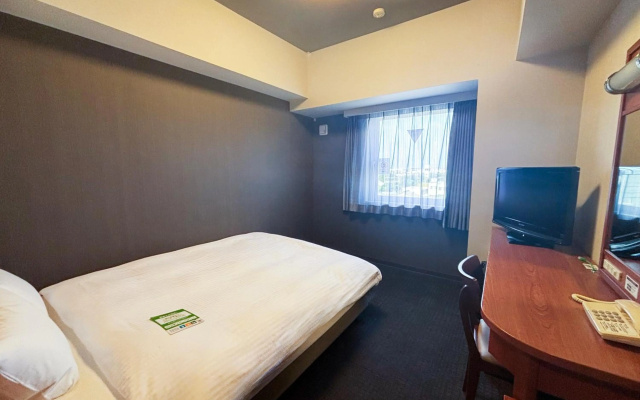 Hotel Route-Inn Suzuka – Guest Rooms – Suzuka