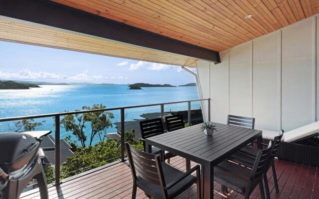 Sea View Shorelines Hamilton Island