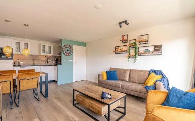 Comfortable and Modern Furnished 4-person Apartment