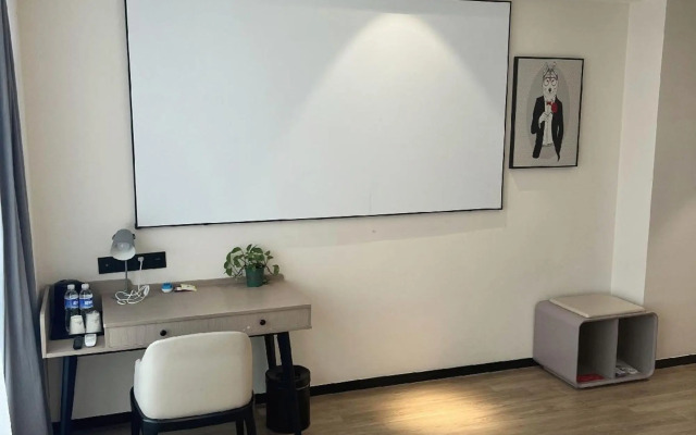 Grace Inn Hotel (Weifang High-Speed Railway North Station)