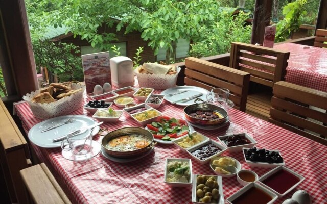 Doga Cafe ve Ruzgar Konaklama