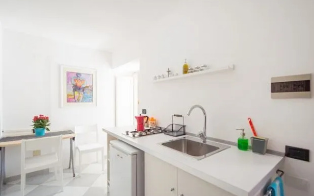 Gioia 13 Apartments & Rooms