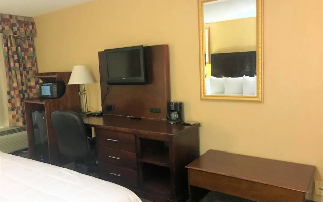 Travelodge By Wyndham Texarkana