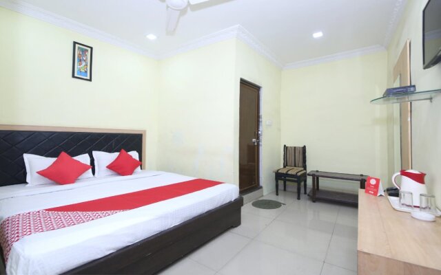 Hotel Multi Star By OYO Rooms