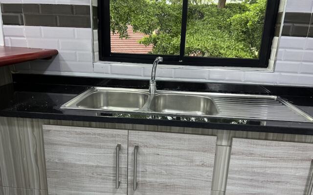 1 Bedroom Fully Furnished Apartment for Rent in Woodlands