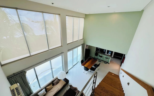 Oasis 12