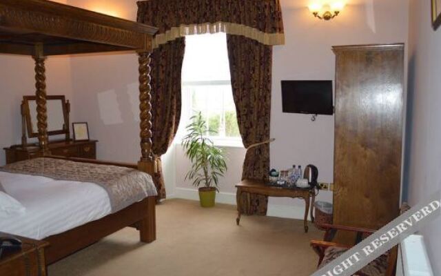 The Brigands Inn