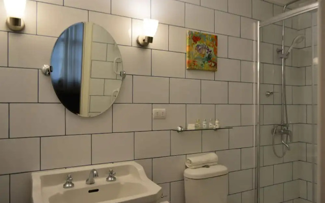 Wood Residence Hotel Boutique