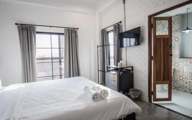 V1 Room Hotel