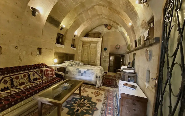 Sofa Hotel