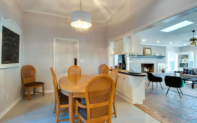 The Saunders Retreat