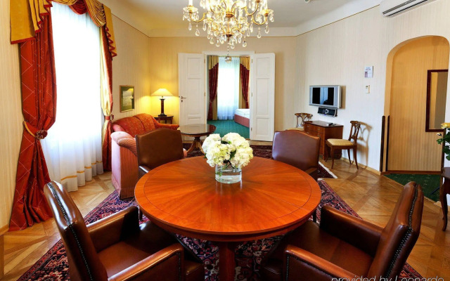 Parkhotel Graz - Traditional Luxury