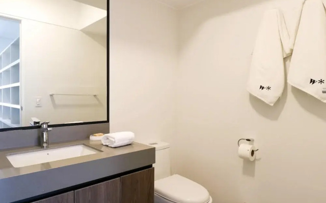 w Fabulous 2BR w Balcony in Miraflores
