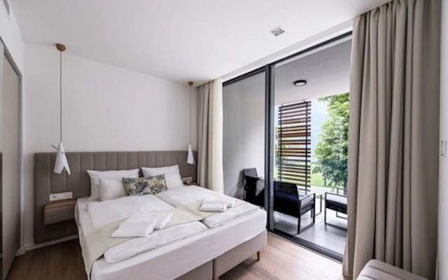 OliverLux Aparthotel