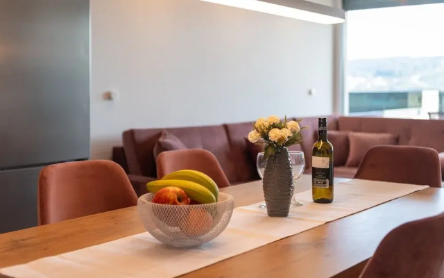 Exquisite and Stylish Apartment Trogir
