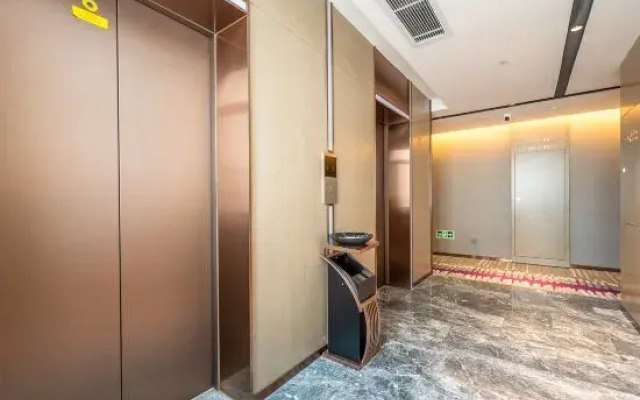 Lavande Hotel (Foshan Wisdom New City)
