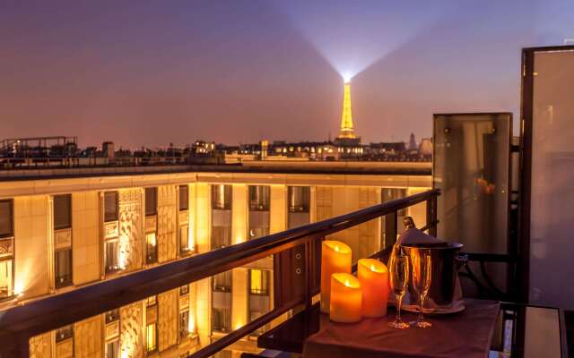 L'Hotel du Collectionneur Arc de Triomphe