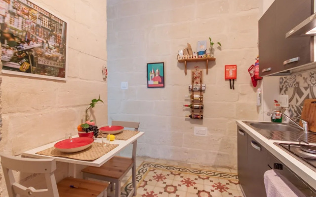 Senglea, Typical Seaview Townhouse