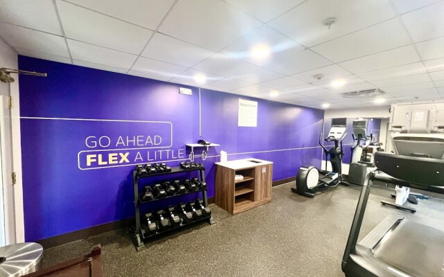 Holiday Inn Express Madison