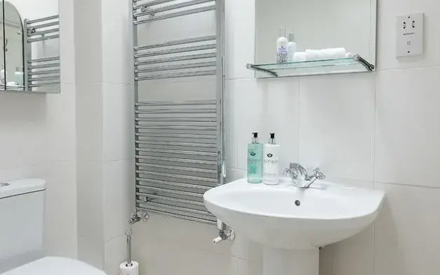 Homely 2BR Maisonnette in heart of Pimlico