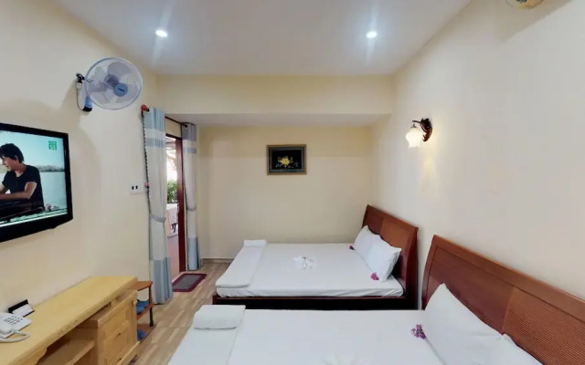 Lotus Seaside Bungalows