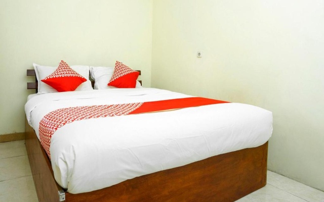 OYO 2319 Tengkawang Residence – Guest Rooms – Samarinda