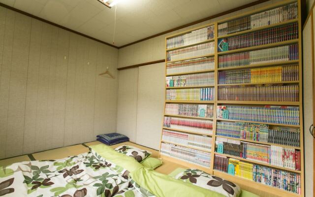 Guest House Ioly Osaka - Hostel
