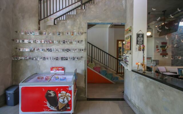 Airy Wenang Maleosan WR Supratman 7 Manado