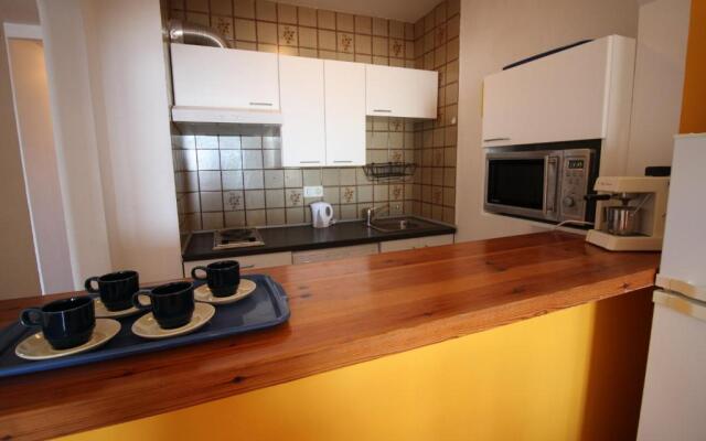 BASIC CONFORT San Luis 12