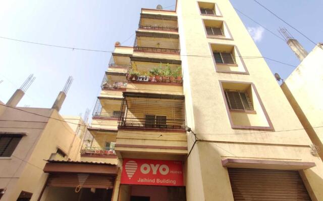 Oyo 89069 Jaihind Building