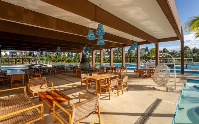 Casa Sky Penthouse Mareazul 2 Bedroom Condo by RedAwning