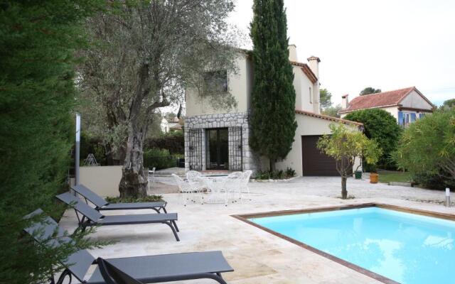 Villa Roquefort Les Pins