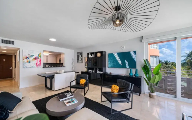 Sunny side suites