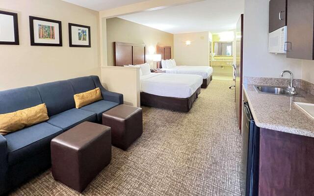 Comfort Inn & Suites Sequoia/Kings Canyon