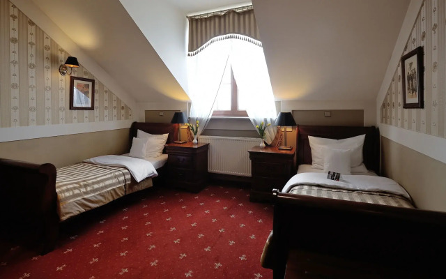 Hotel Diament Arsenal Palace Katowice/Chorzów