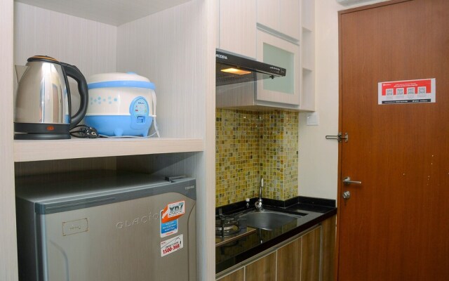 Comfy And Best Deal Studio Room Tifolia Apartment By Travelio