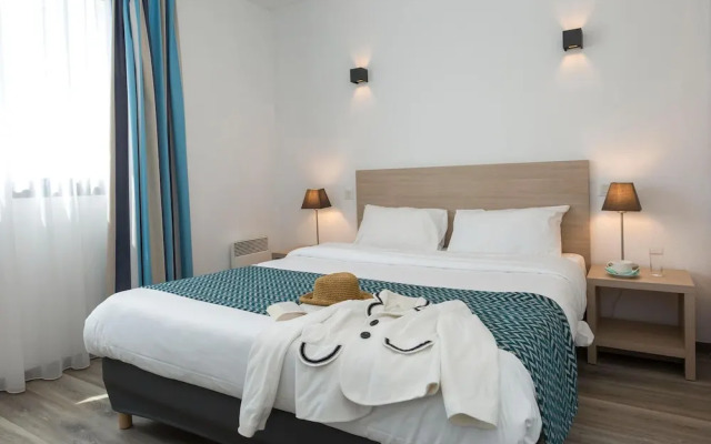 Modern Apartment in Coastal Town La Rochelle