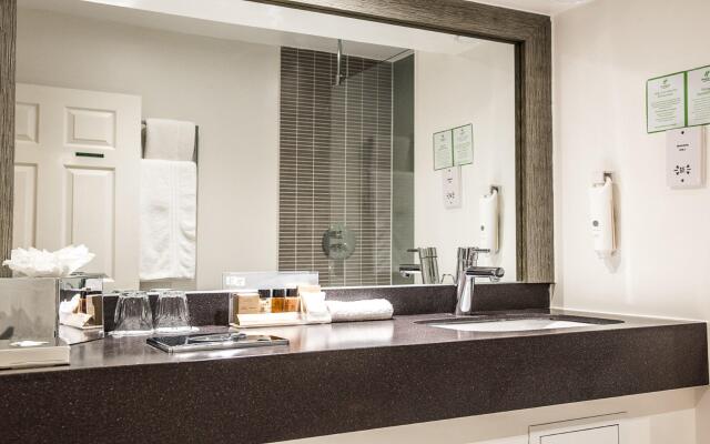 Holiday Inn Milton Keynes - East M1, Jct. 14 by IHG