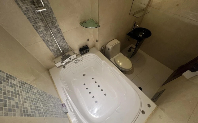 Carlton Hotel Sangbong