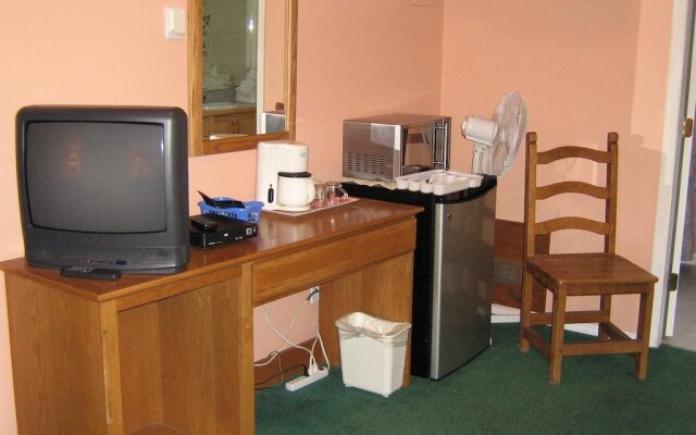 Rainbow Lake Castle Resort