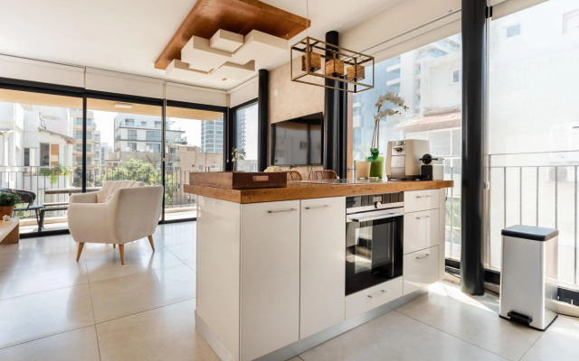 2 Bedroom Beachfront Banana Beach