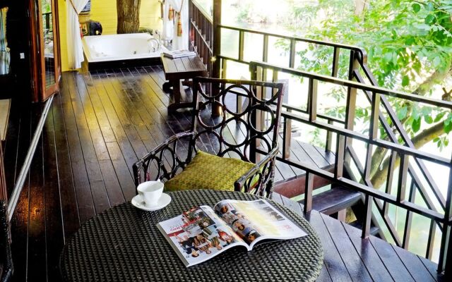 Zantiis Ndol Villas