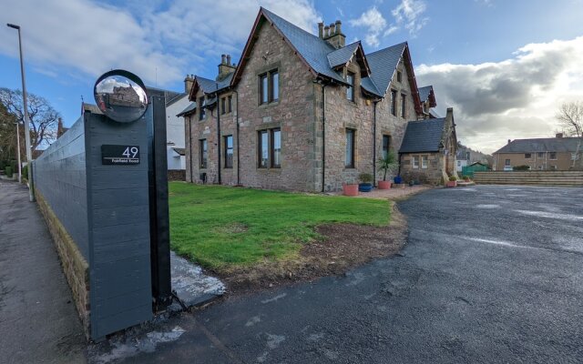Cambeth Lodge Guesthouse