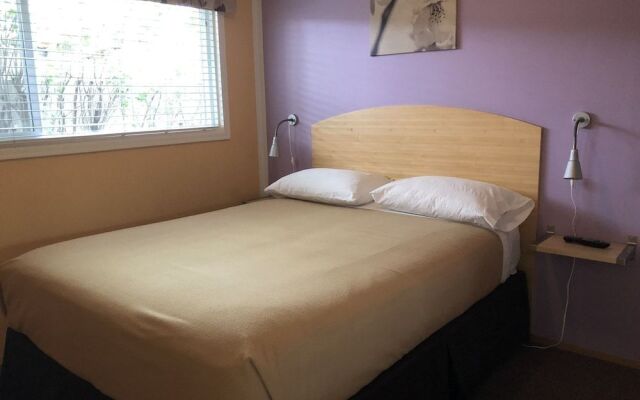 Waterfront Inn