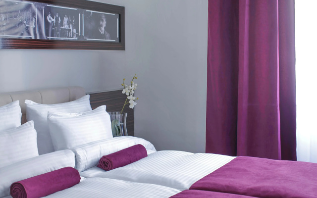 Hotel Theater Belgrade