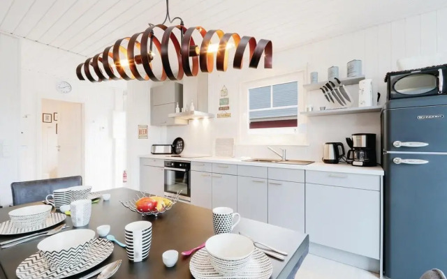 Nice Home in Zerpenschleuse With 2 Bedrooms