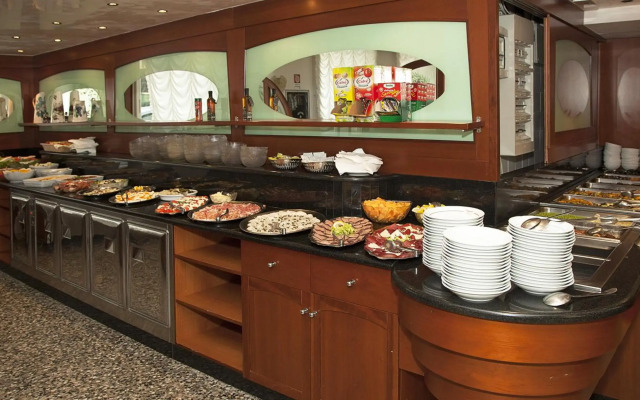 Hotel Elpiro