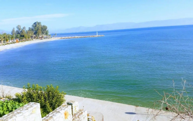 Seafront apartment in Kiveri, near Nafplion.