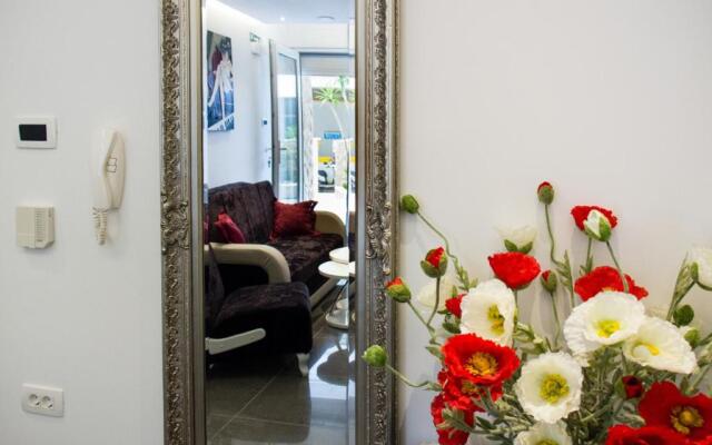 Lady Tania Apartment