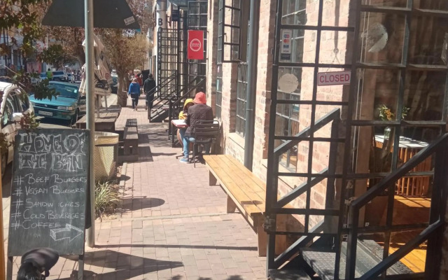 Maboneng City Building Free WiFi and Swimming pool